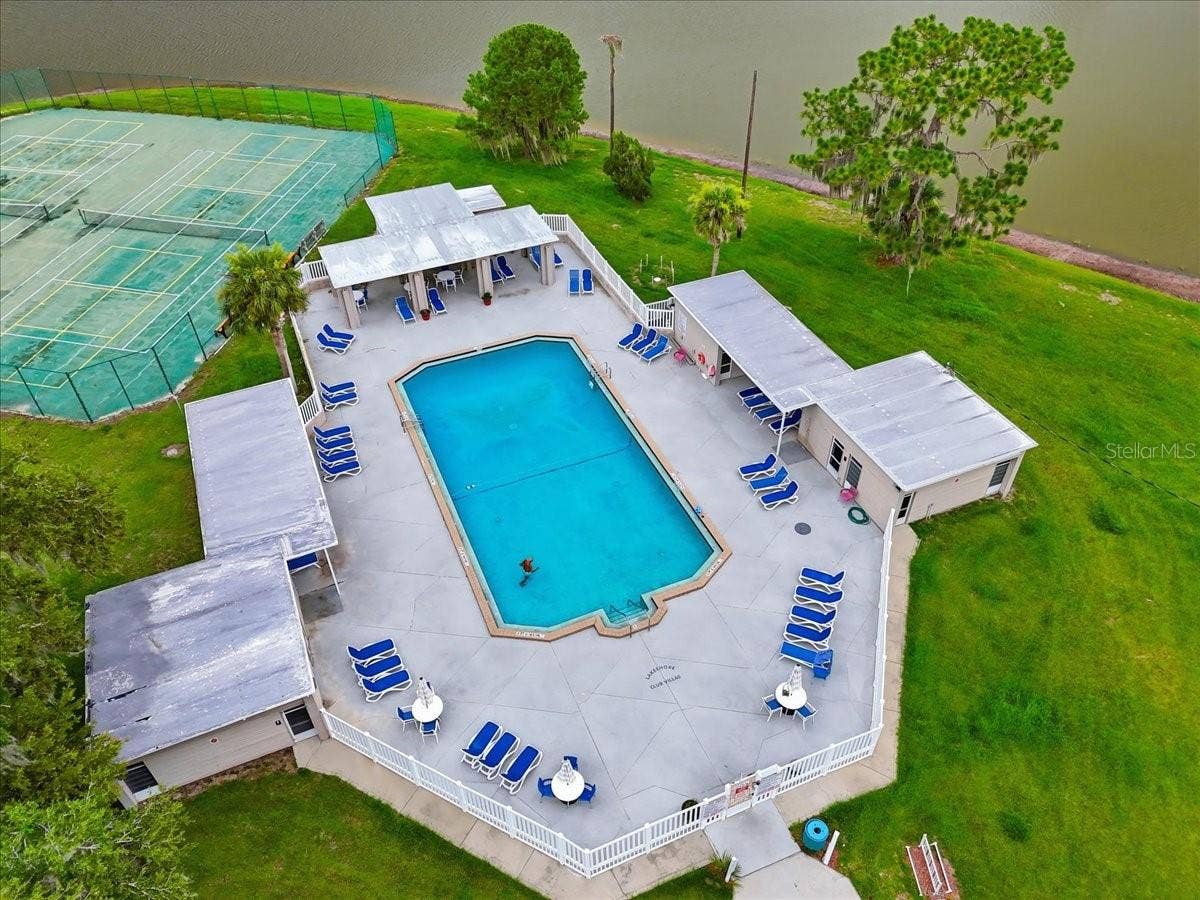2237 CLUB CIRCLE, Lake Wales, FL 33854 2237 CLUB CIRCLE, Lake Wales, FL 33854