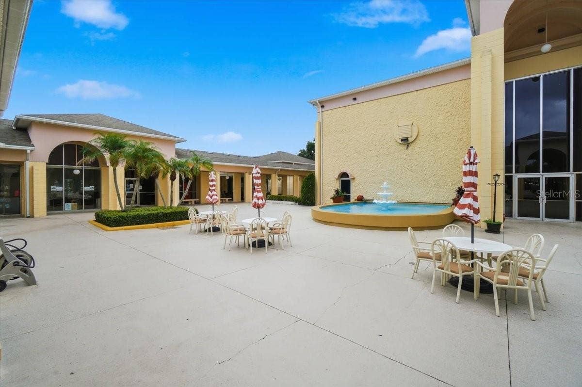 2237 CLUB CIRCLE, Lake Wales, FL 33854 2237 CLUB CIRCLE, Lake Wales, FL 33854