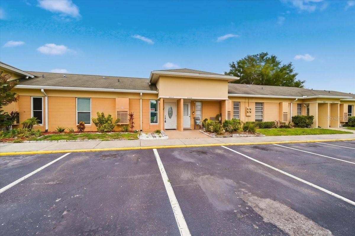 2237 CLUB CIRCLE, Lake Wales, FL 33854 2237 CLUB CIRCLE, Lake Wales, FL 33854