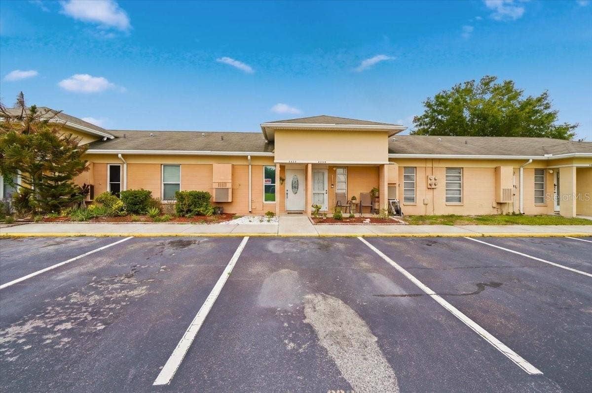 2237 CLUB CIRCLE, Lake Wales, FL 33854 2237 CLUB CIRCLE, Lake Wales, FL 33854