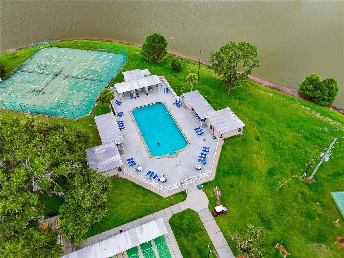 2237 CLUB CIRCLE, Lake Wales, FL 33854 2237 CLUB CIRCLE, Lake Wales, FL 33854