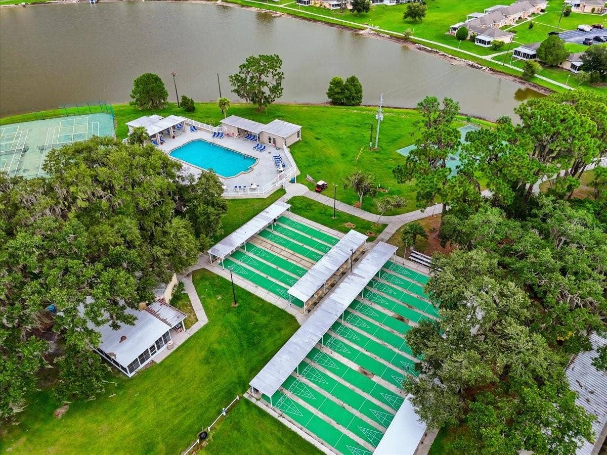 2237 CLUB CIRCLE, Lake Wales, FL 33854 2237 CLUB CIRCLE, Lake Wales, FL 33854