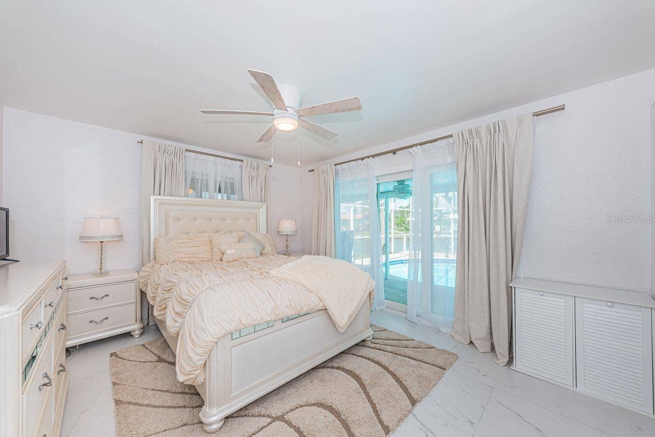 4280 13TH LANE NE, St Petersburg, FL 33703 Bedroom 4 is an en suite with pool access