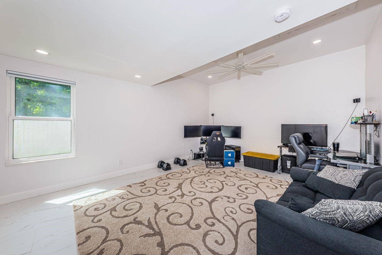 4280 13TH LANE NE, St Petersburg, FL 33703 Bedroom 2 with vaulted ceitling