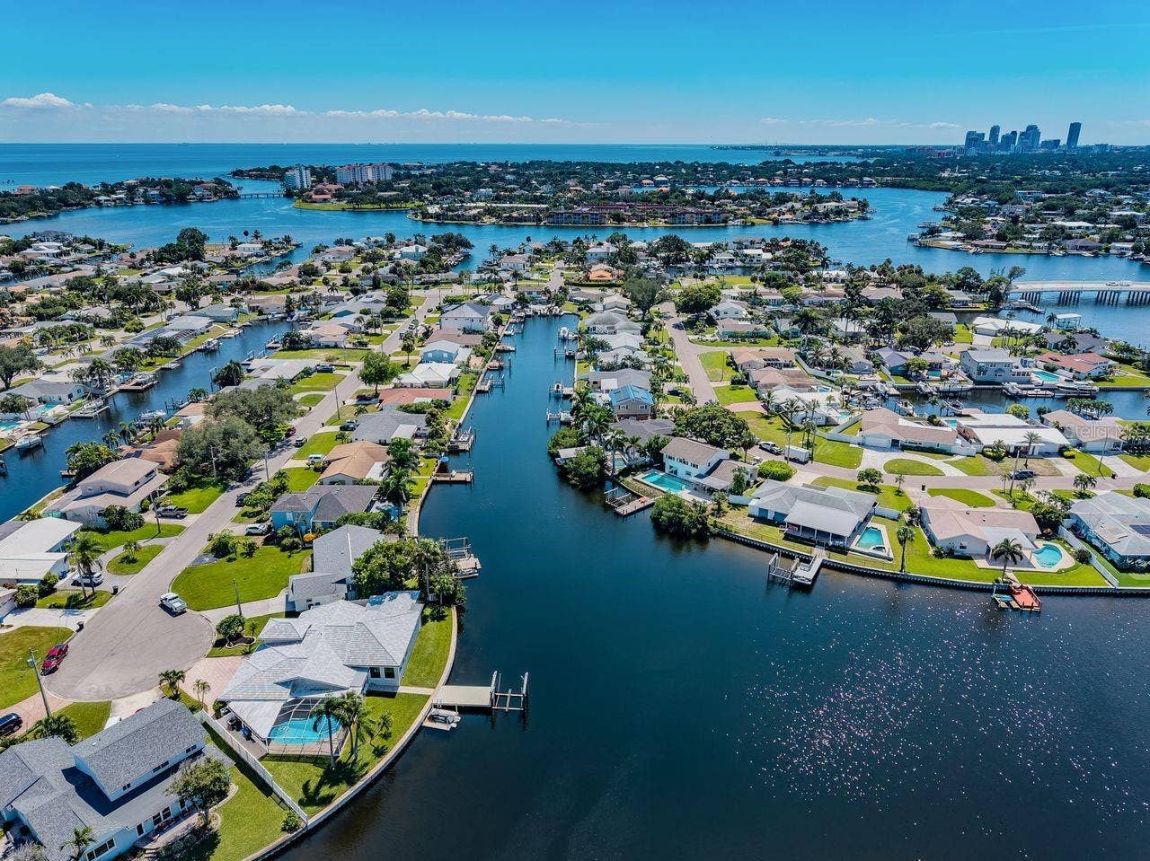 4280 13TH LANE NE, St Petersburg, FL 33703 Downtown St. Pete just 15 minutes away by boat or car