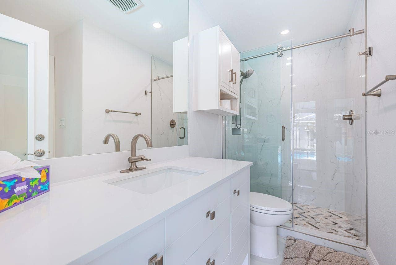 4280 13TH LANE NE, St Petersburg, FL 33703 Bathroom 3 part of an en suite bedroom