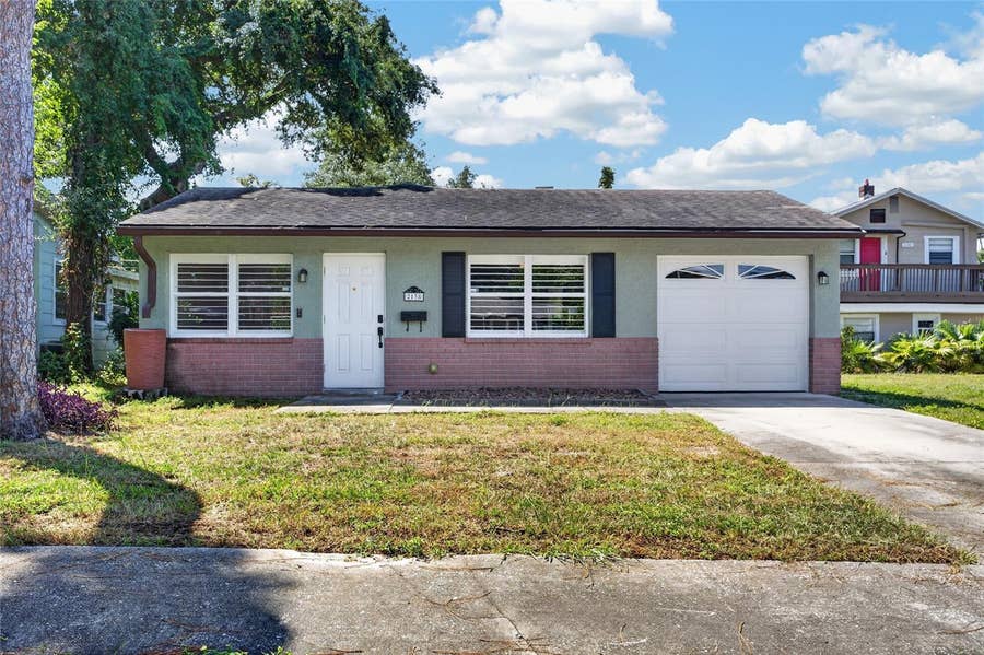 Property photo for 2138 7TH AVENUE N, St Petersburg, FL