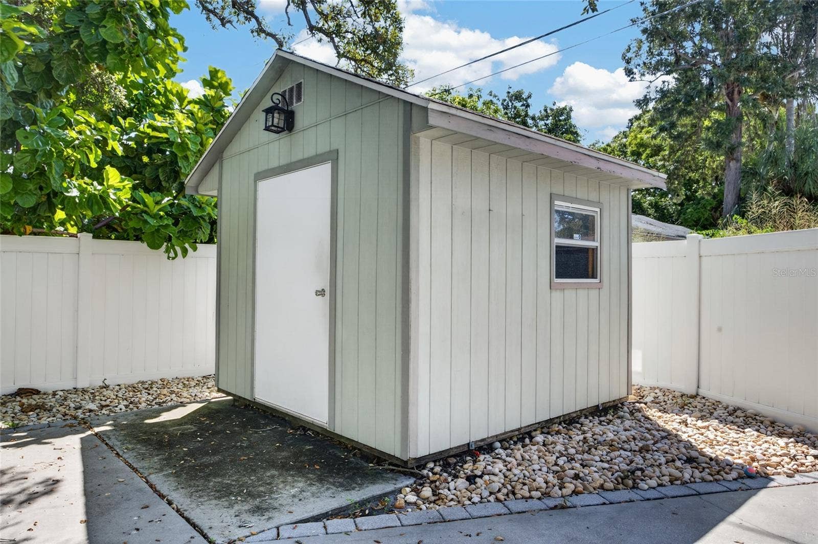 2138 7TH AVENUE N, St Petersburg, FL 33713 2138 7TH AVENUE N, St Petersburg, FL 33713