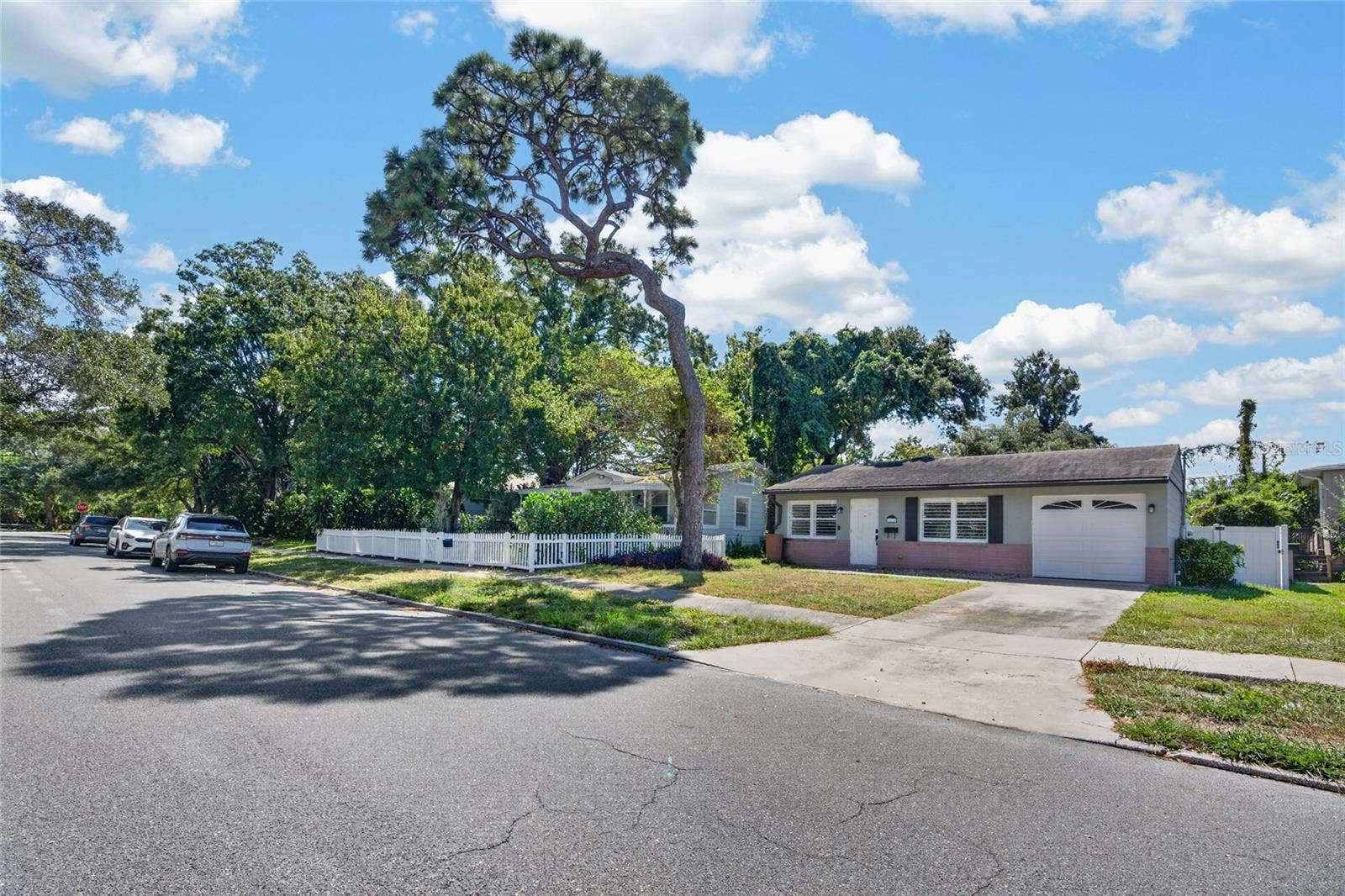 2138 7TH AVENUE N, St Petersburg, FL 33713 2138 7TH AVENUE N, St Petersburg, FL 33713