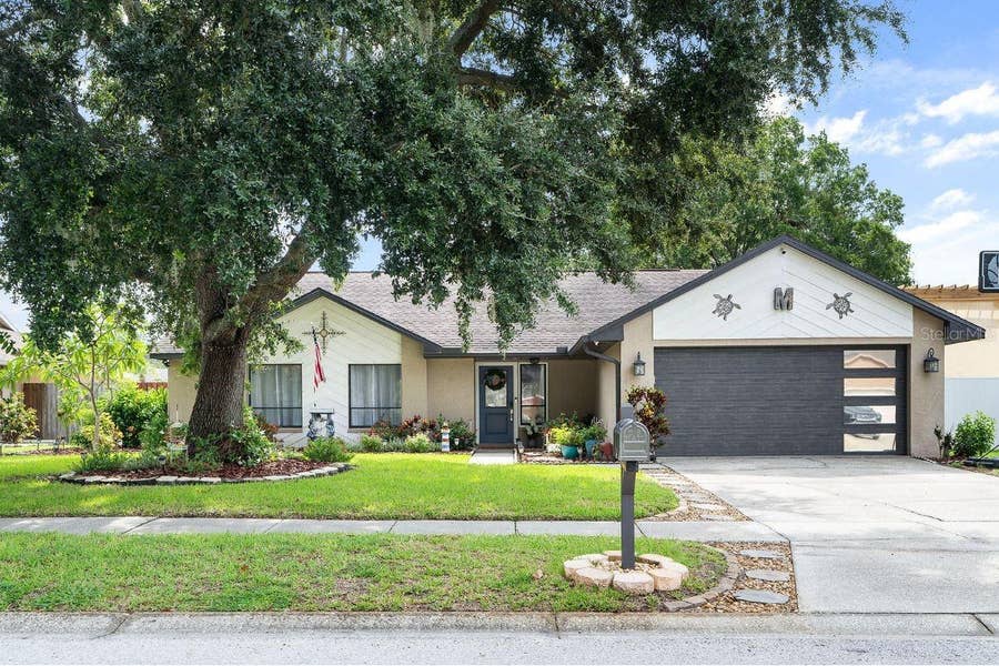 Property photo for 15747 SCRIMSHAW DRIVE, Tampa, FL