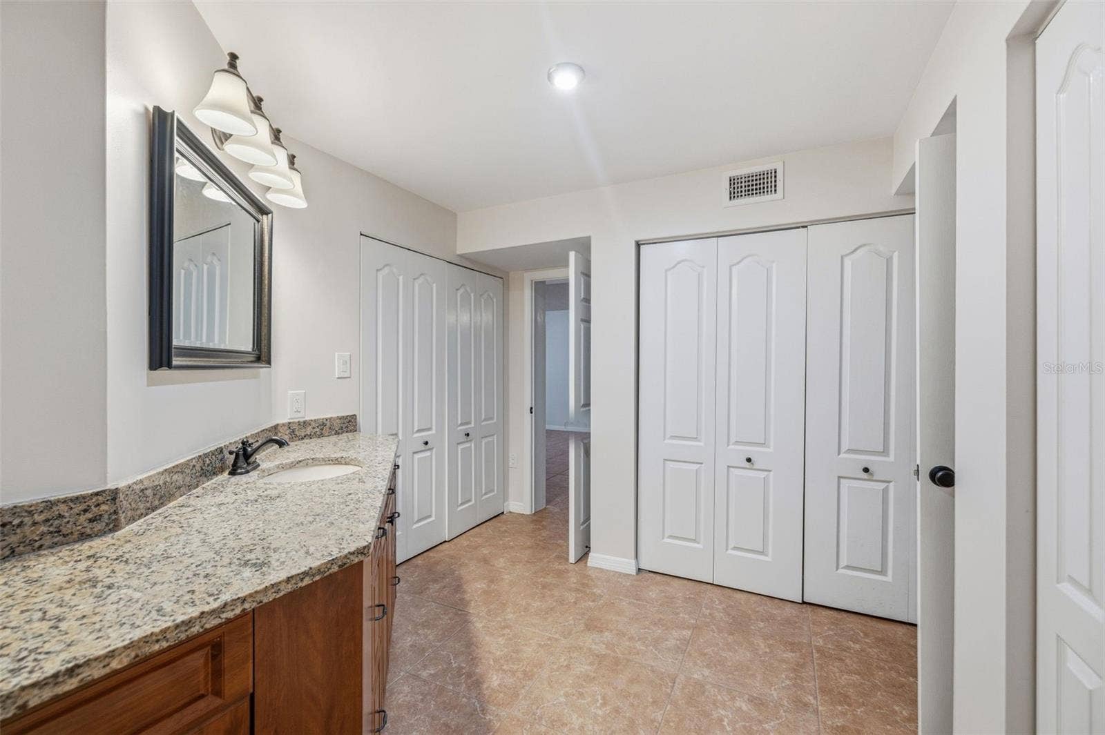2533 DOLLY BAY DRIVE, #105, Palm Harbor, FL 34684