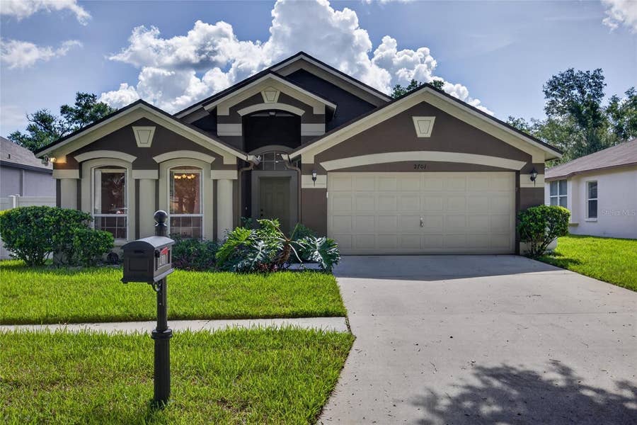 Property photo for 2701 BROOKVILLE DRIVE, Valrico, FL