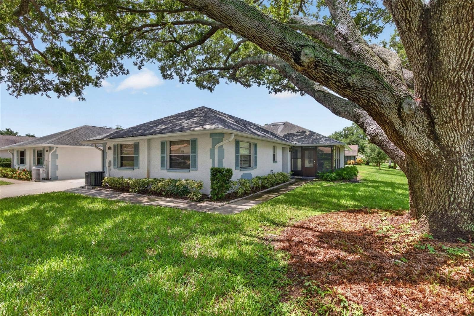 1275 STONEHAVEN LANE, Dunedin, FL 34698 1275 STONEHAVEN LANE, Dunedin, FL 34698