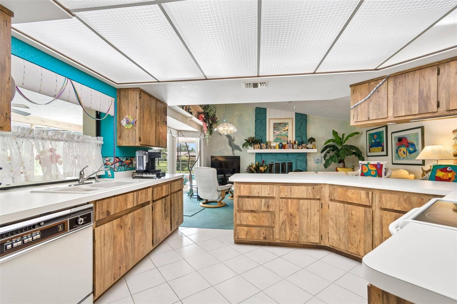 2364 VIOLET PL, Palm Harbor, FL 34685