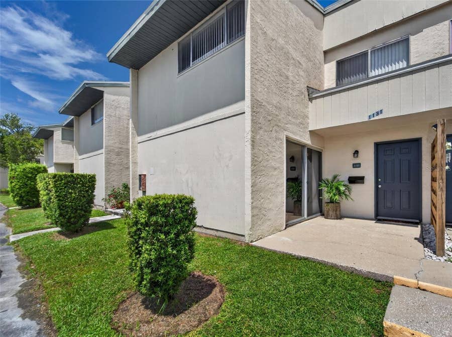 Property photo for 1131 LONGFELLOW ROAD, Sarasota, FL