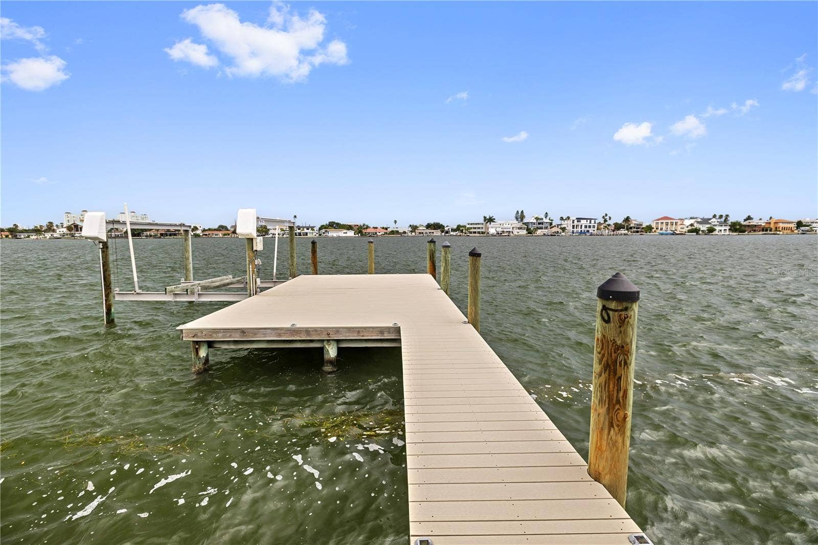 423 55TH AVENUE, St Pete Beach, FL 33706 423 55TH AVENUE, St Pete Beach, FL 33706