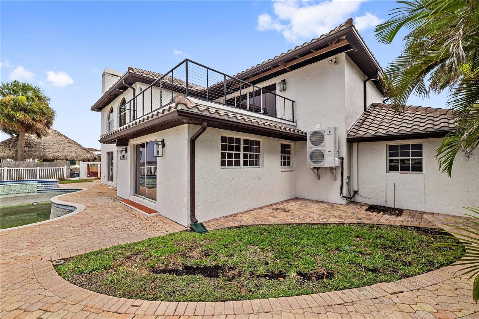 423 55TH AVENUE, St Pete Beach, FL 33706 423 55TH AVENUE, St Pete Beach, FL 33706