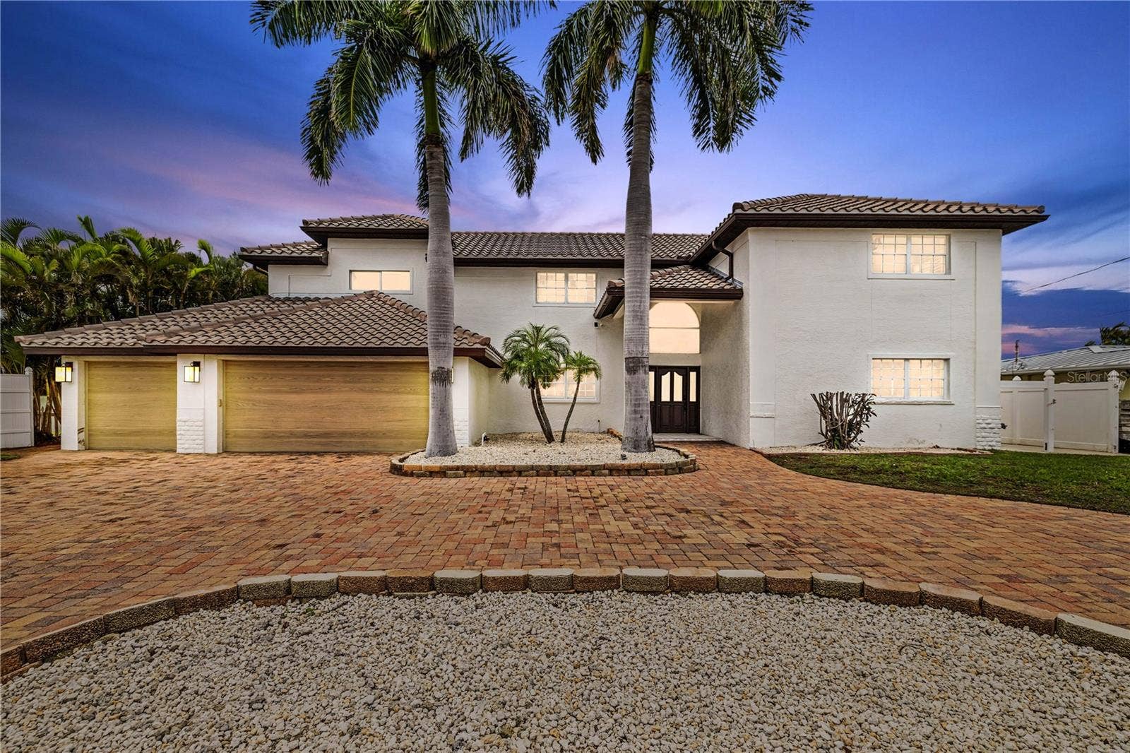 423 55TH AVENUE, St Pete Beach, FL 33706 423 55TH AVENUE, St Pete Beach, FL 33706