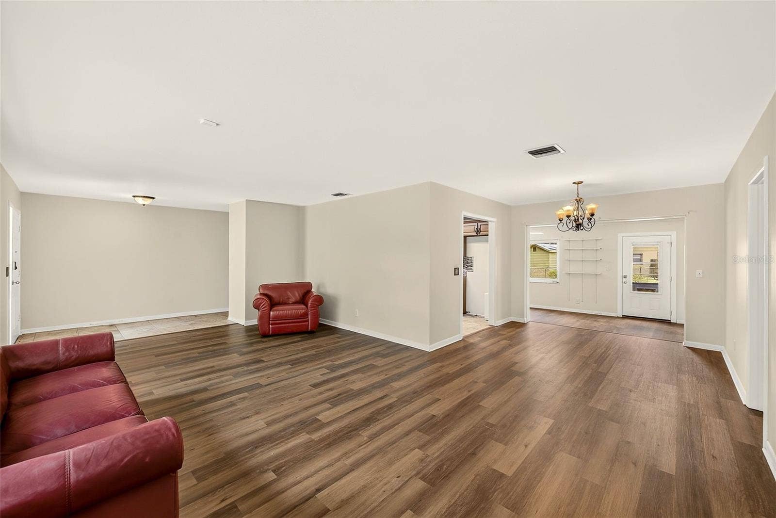 303 SAINT AUGUSTINE AVENUE, Temple Terrace, FL 33617