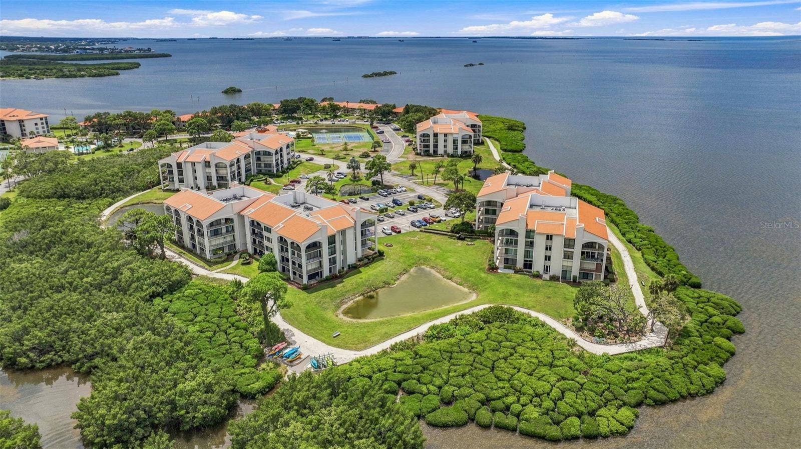 1805 MARINER DRIVE, #53, Tarpon Springs, FL 34689 1805 MARINER DRIVE, #53, Tarpon Springs, FL 34689