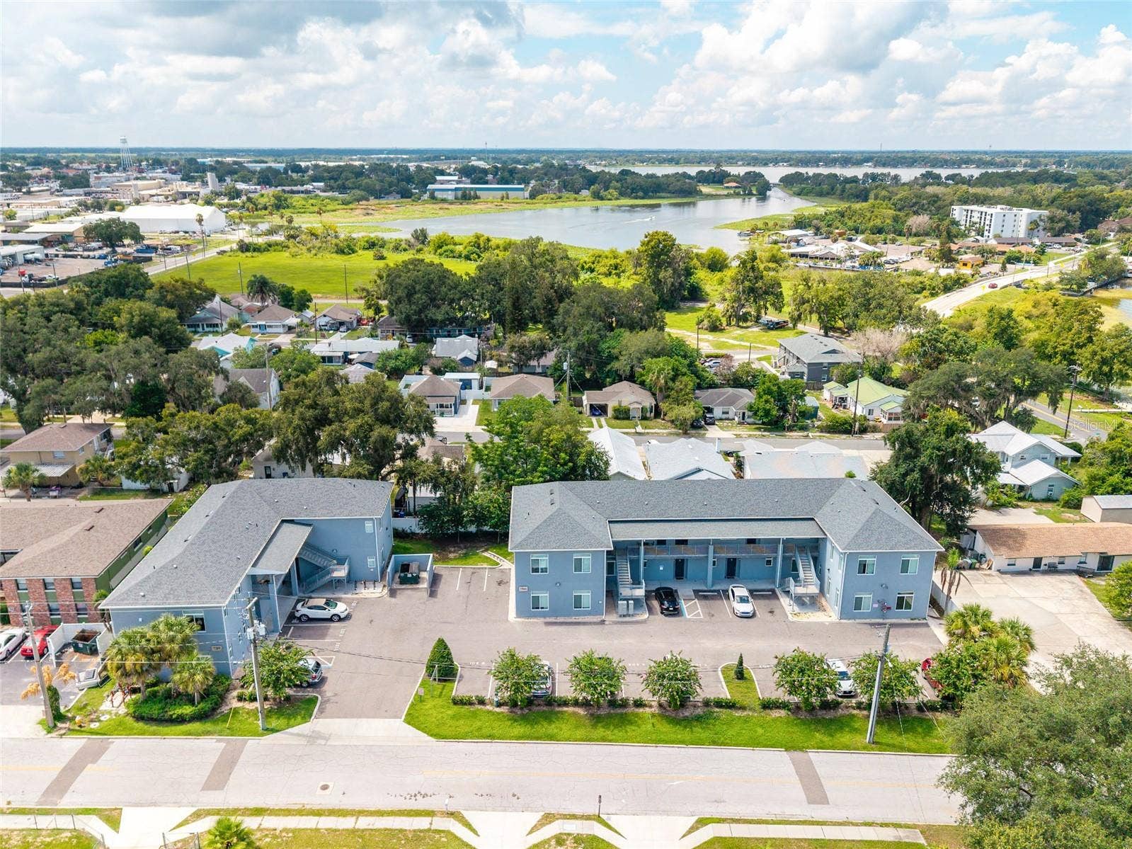750 AVE C SW, Winter Haven, FL 33880 750 AVE C SW, Winter Haven, FL 33880