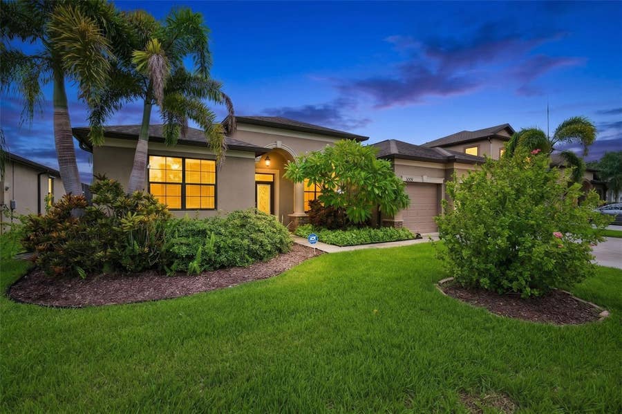 Property photo for 5009 JAGGED CLOUD DRIVE, Wimauma, FL