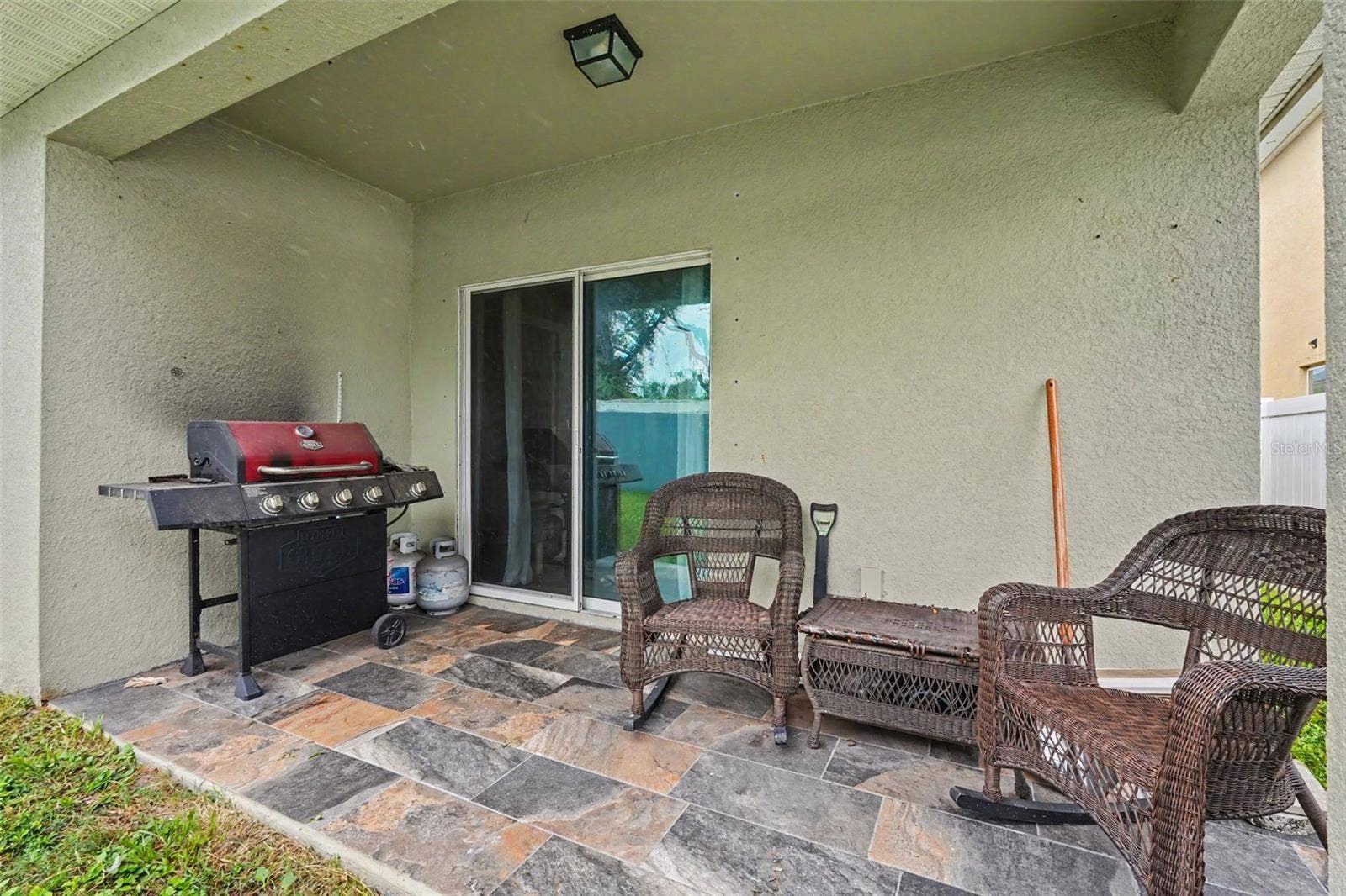 3918 WILLOW HAMMOCK DRIVE, Palmetto, FL 34221 3918 WILLOW HAMMOCK DRIVE, Palmetto, FL 34221