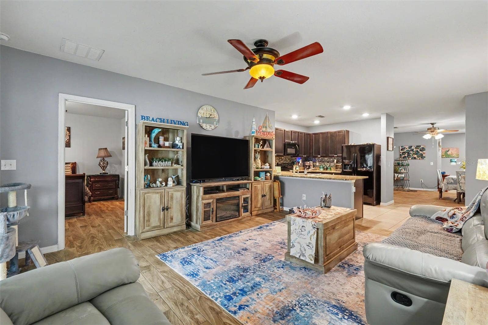3918 WILLOW HAMMOCK DRIVE, Palmetto, FL 34221 3918 WILLOW HAMMOCK DRIVE, Palmetto, FL 34221