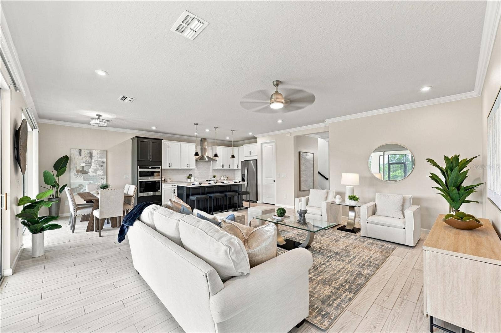 19780 BLUE POND DRIVE, Lutz, FL 33558