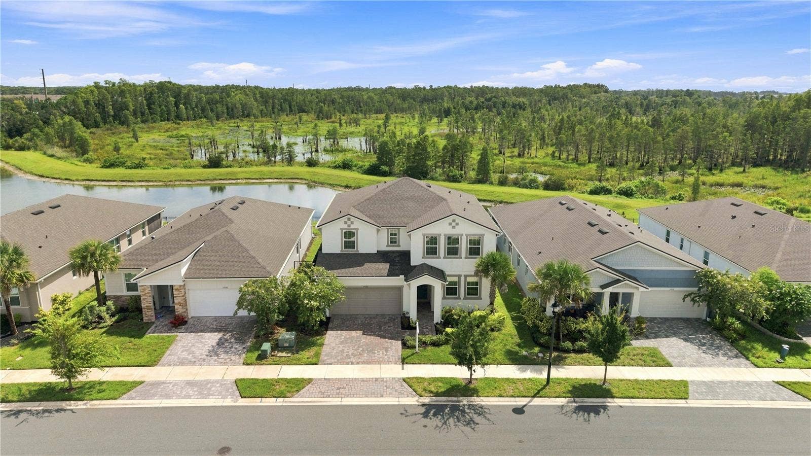 19780 BLUE POND DRIVE, Lutz, FL 33558