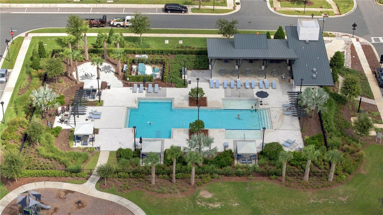 19780 BLUE POND DRIVE, Lutz, FL 33558