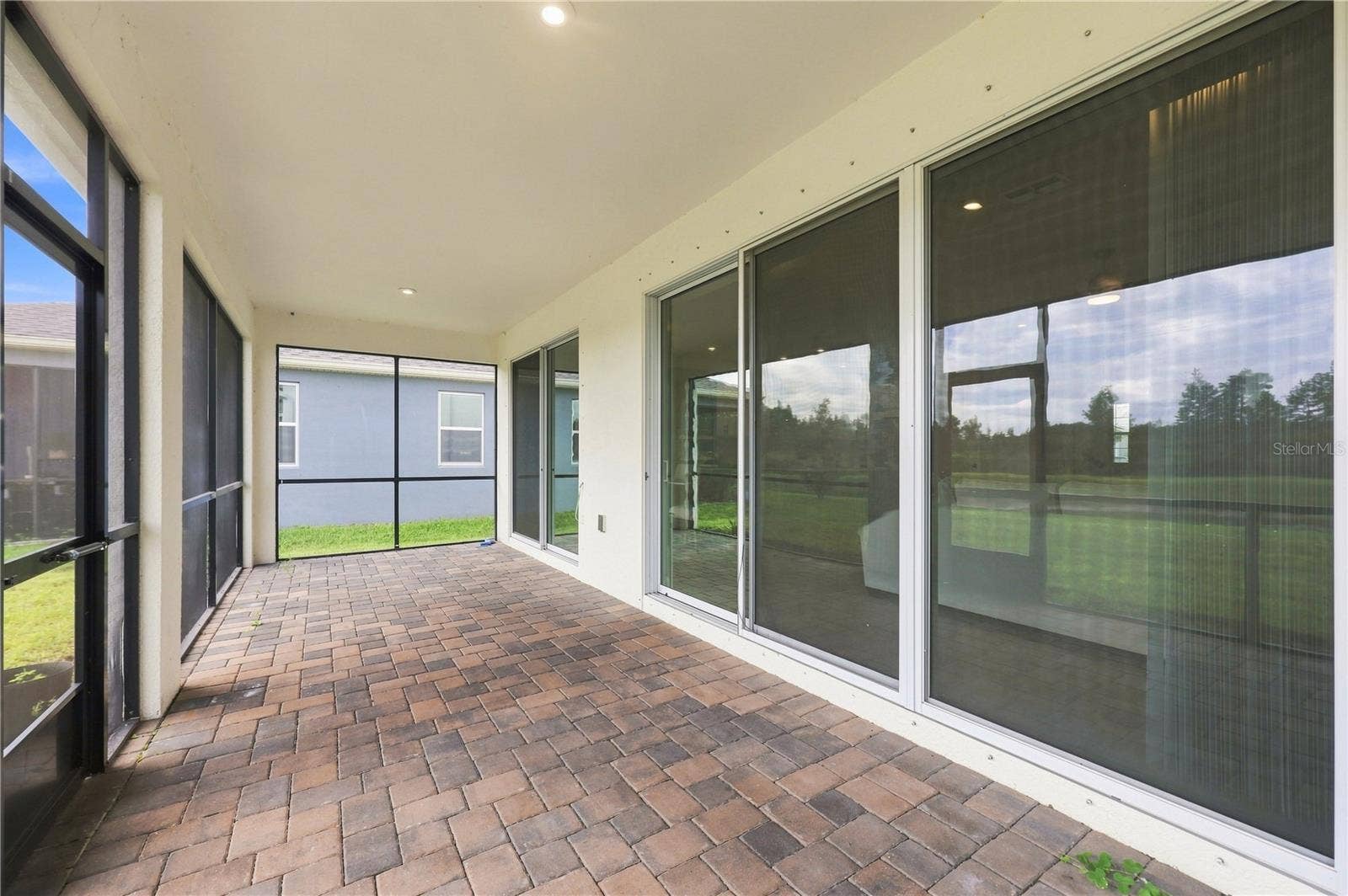 19780 BLUE POND DRIVE, Lutz, FL 33558