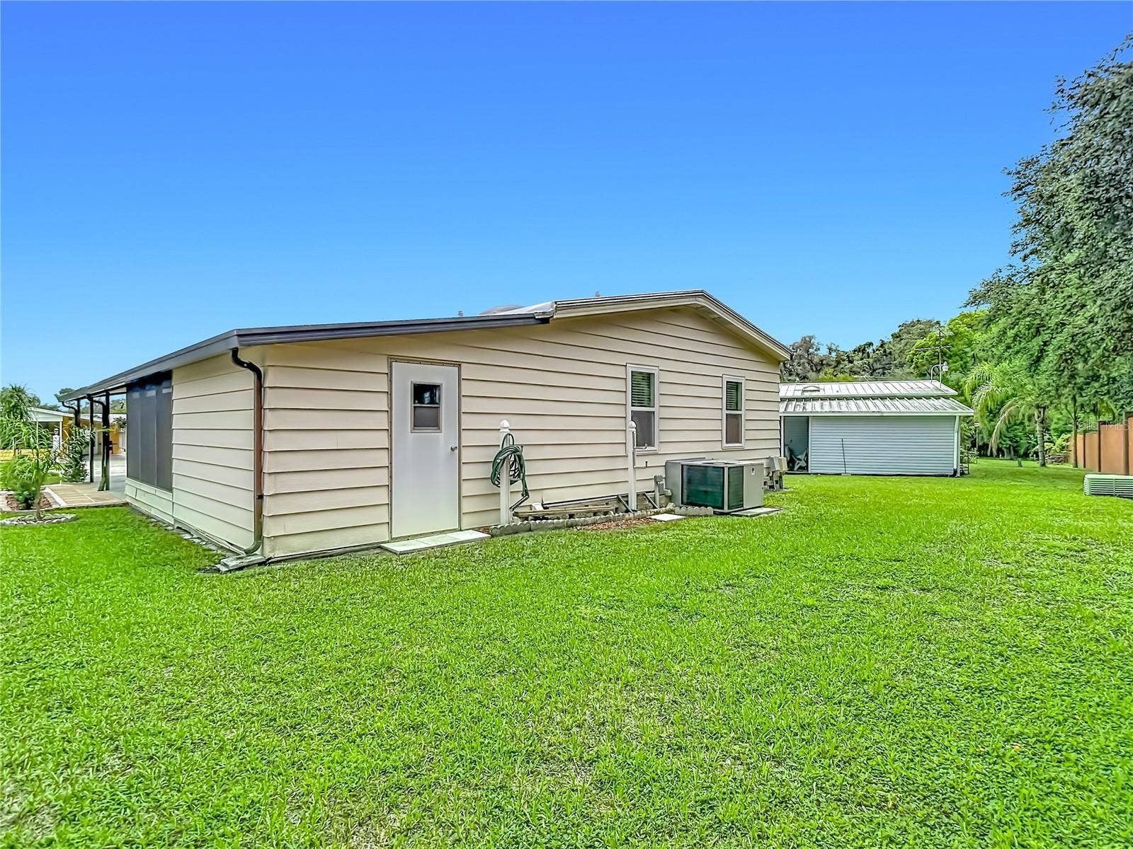 4919 BLANCO DRIVE, Zephyrhills, FL 33541 4919 BLANCO DRIVE, Zephyrhills, FL 33541