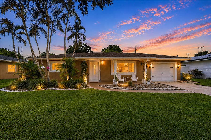 Property photo for 1252 BURMA AVENUE, Clearwater, FL