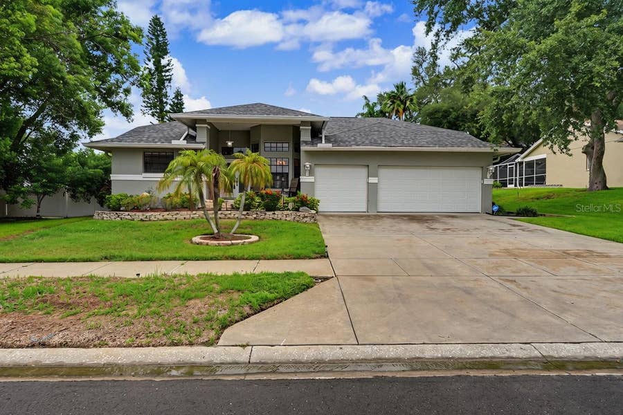 Property photo for 605 TOMOKA DRIVE, Palm Harbor, FL