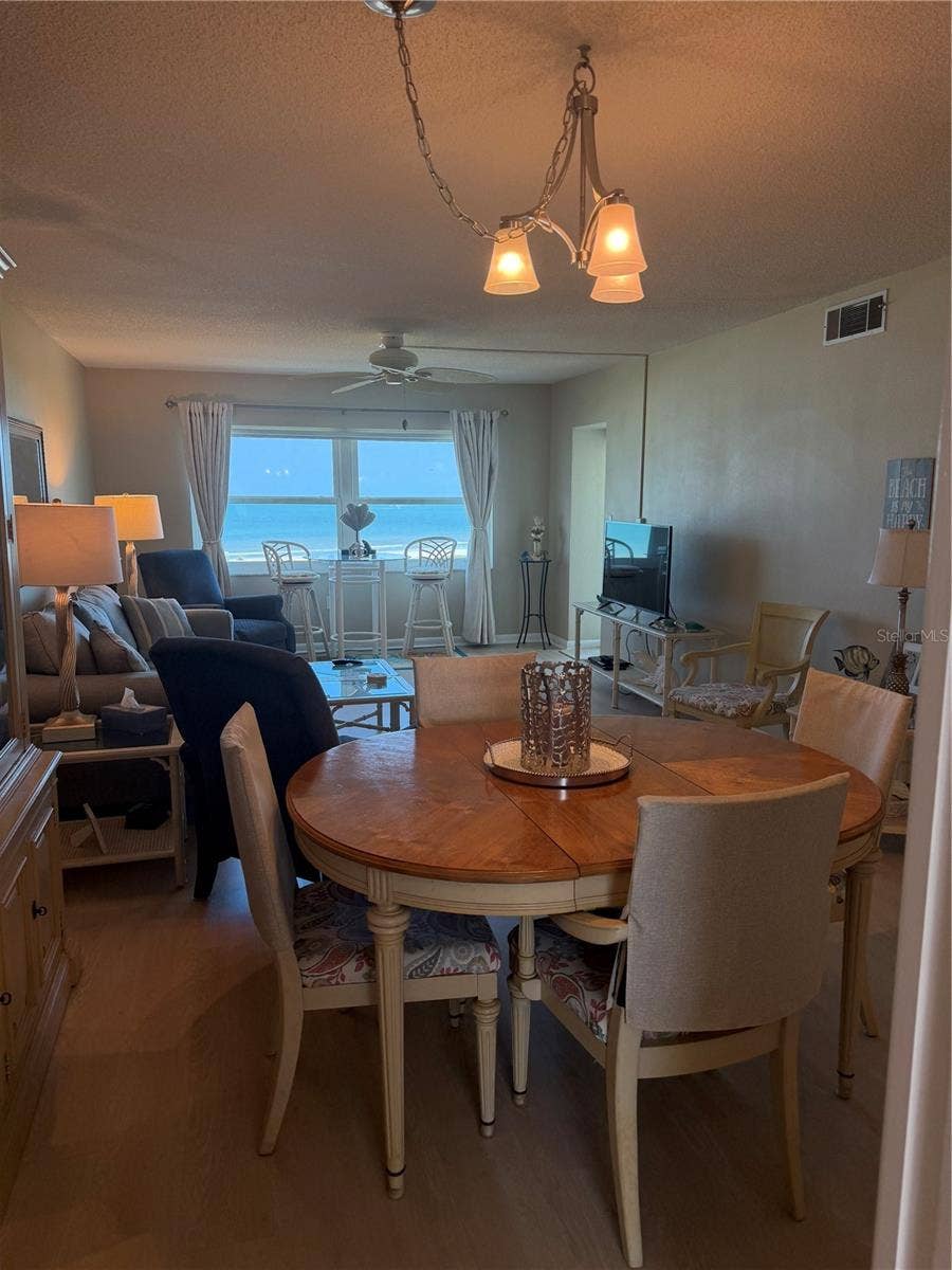1270 GULF BOULEVARD, #707, Clearwater Beach, FL 33767 Dining area off living room
