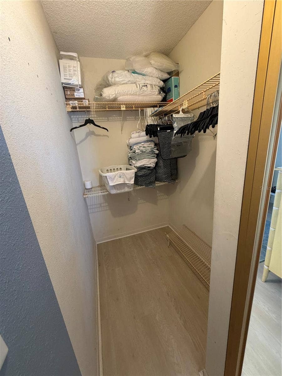 1270 GULF BOULEVARD, #707, Clearwater Beach, FL 33767 Walk in closet