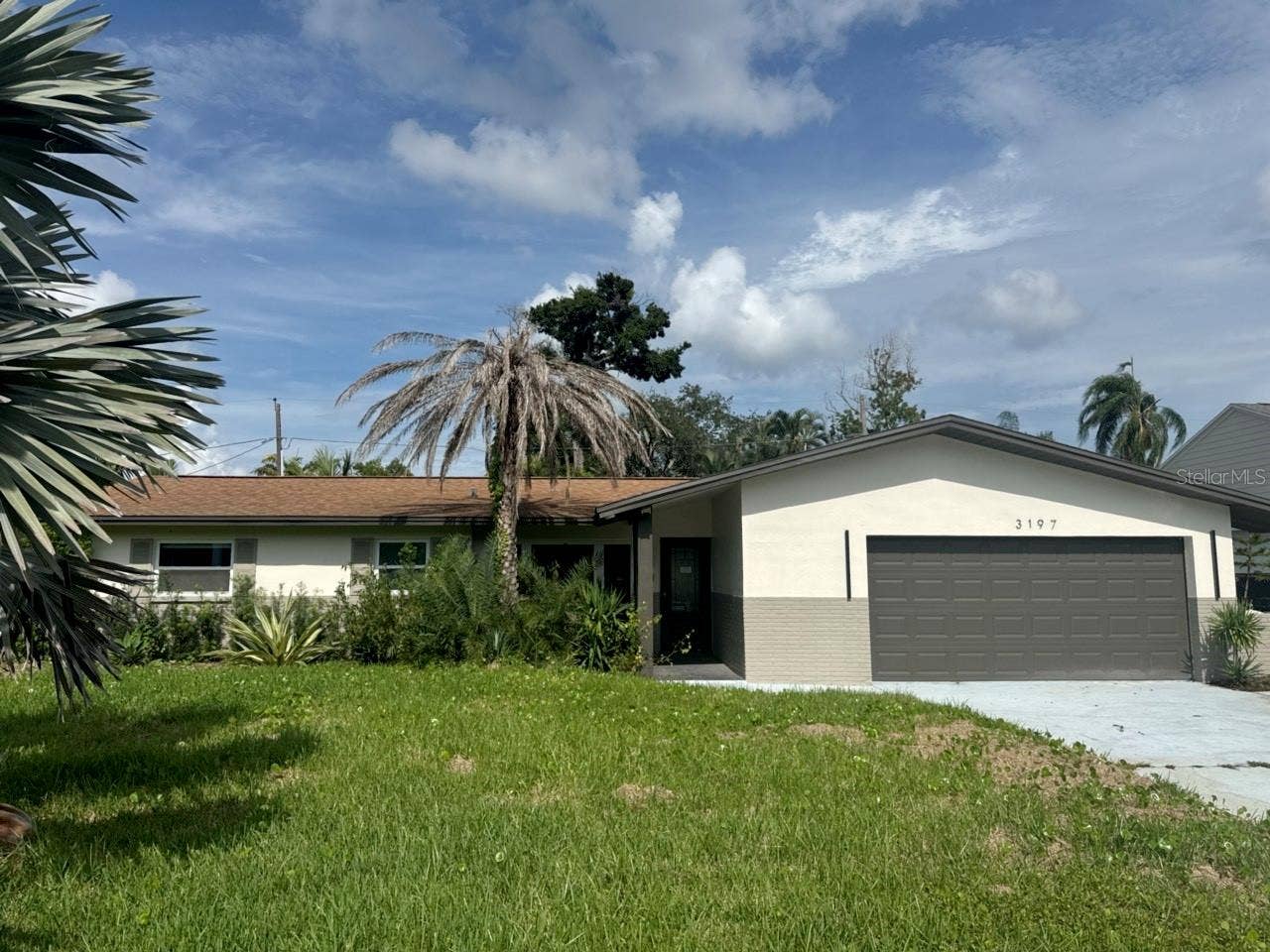 3197 WALNUT STREET NE, St Petersburg, FL 33704 3197 WALNUT STREET NE, St Petersburg, FL 33704