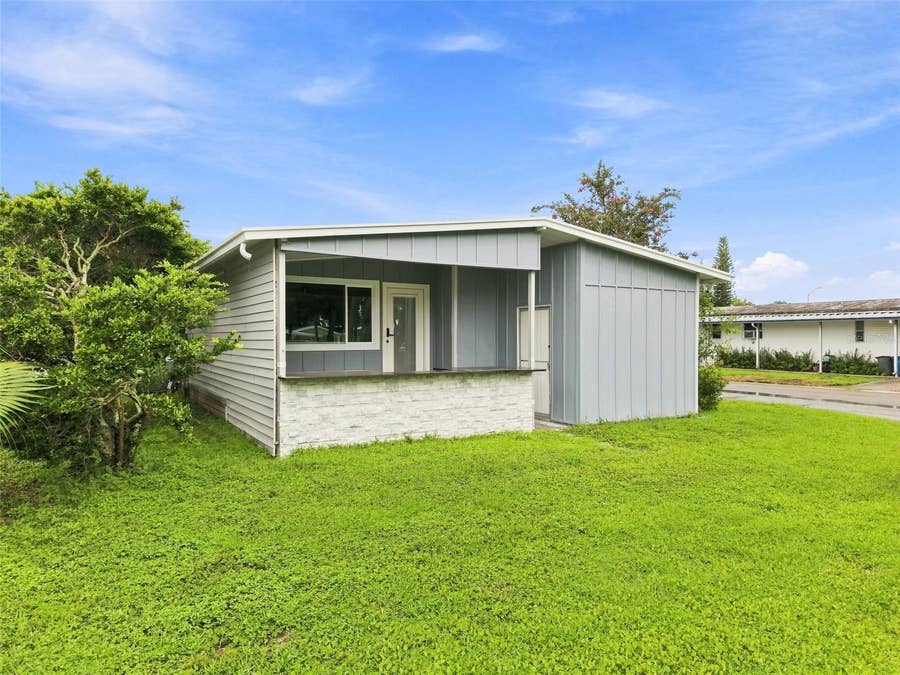 Property photo for 163 DOLPHIN DRIVE E, Oldsmar, FL