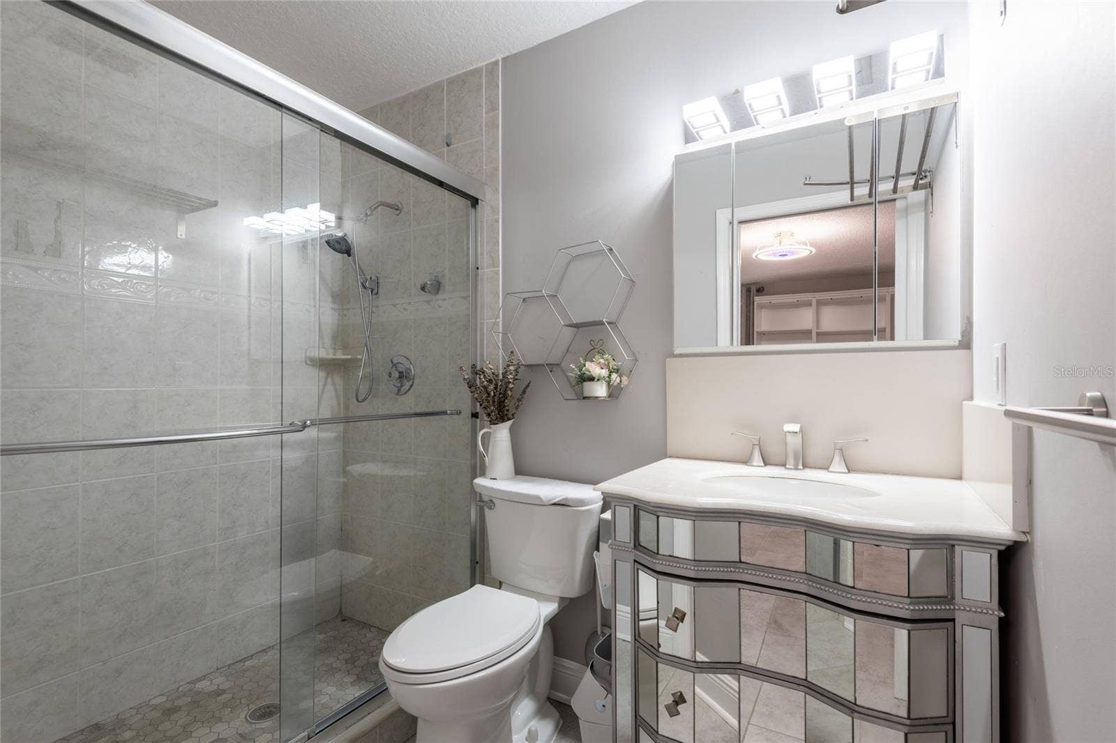 1944 ELAINE DRIVE, #1944, Clearwater, FL 33760 1944 ELAINE DRIVE, #1944, Clearwater, FL 33760