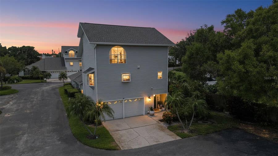 Property photo for 11722 CURRIE LANE, #J1, Largo, FL