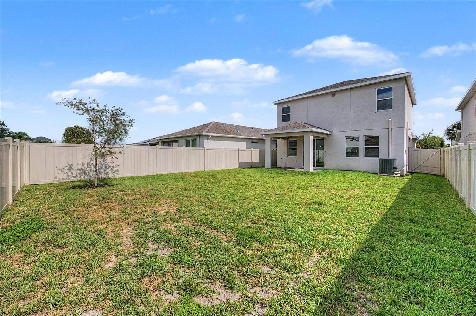5435 BUNGALOW GROVE COURT, Palmetto, FL 34221 5435 BUNGALOW GROVE COURT, Palmetto, FL 34221