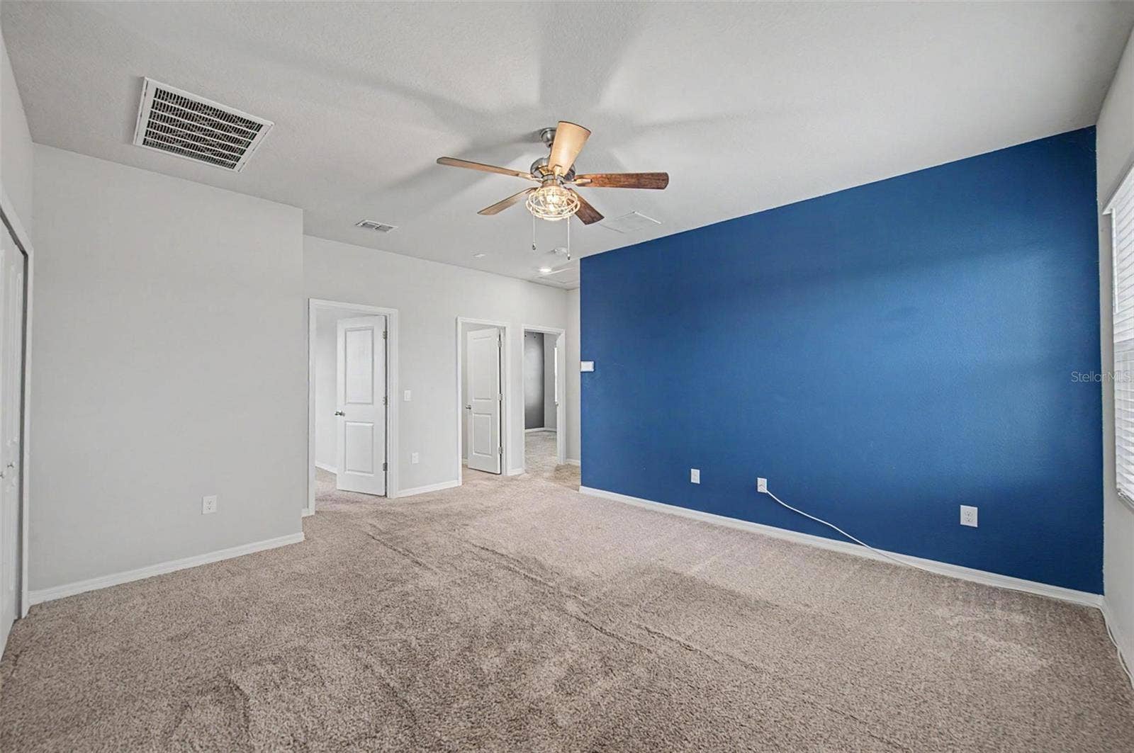 5435 BUNGALOW GROVE COURT, Palmetto, FL 34221 5435 BUNGALOW GROVE COURT, Palmetto, FL 34221