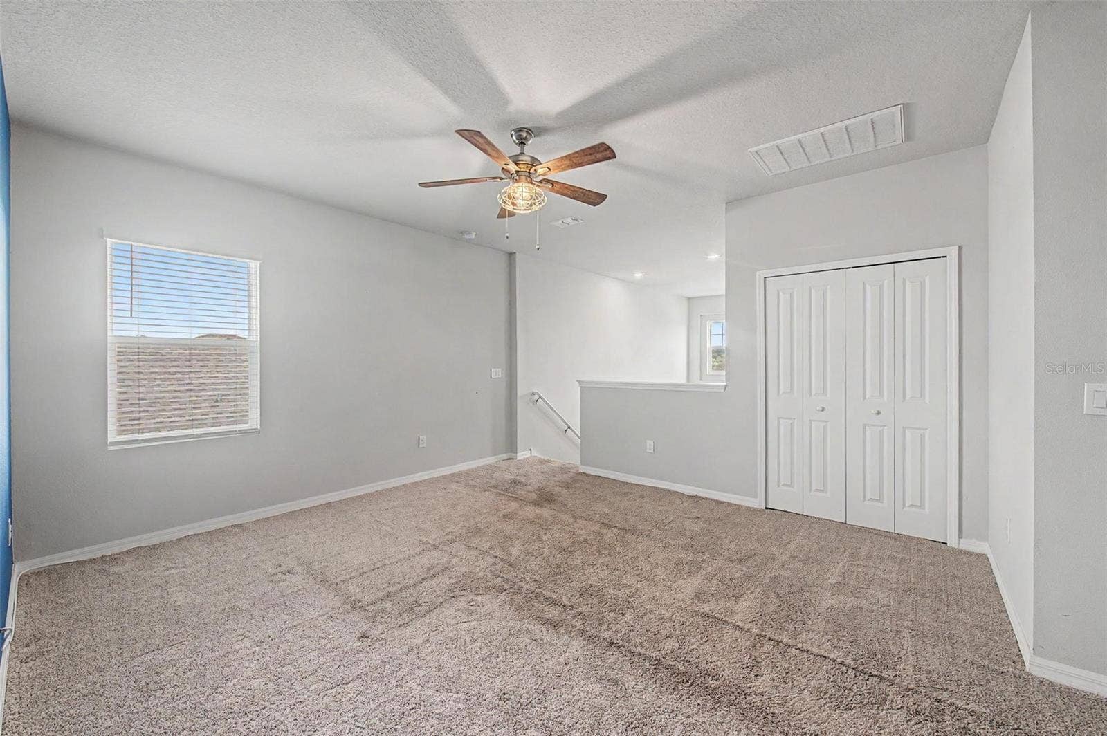 5435 BUNGALOW GROVE COURT, Palmetto, FL 34221 5435 BUNGALOW GROVE COURT, Palmetto, FL 34221