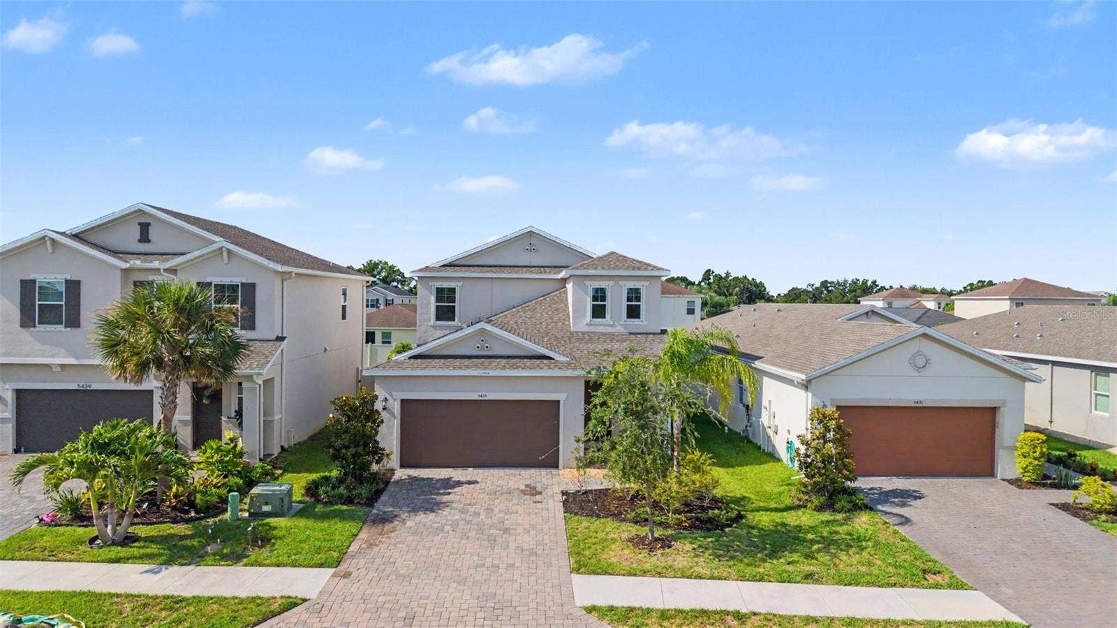 5435 BUNGALOW GROVE COURT, Palmetto, FL 34221 5435 BUNGALOW GROVE COURT, Palmetto, FL 34221
