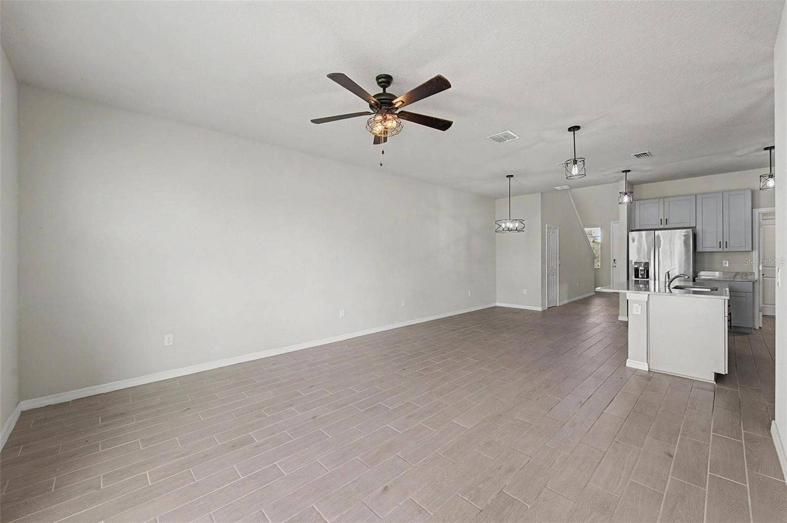 5435 BUNGALOW GROVE COURT, Palmetto, FL 34221 5435 BUNGALOW GROVE COURT, Palmetto, FL 34221