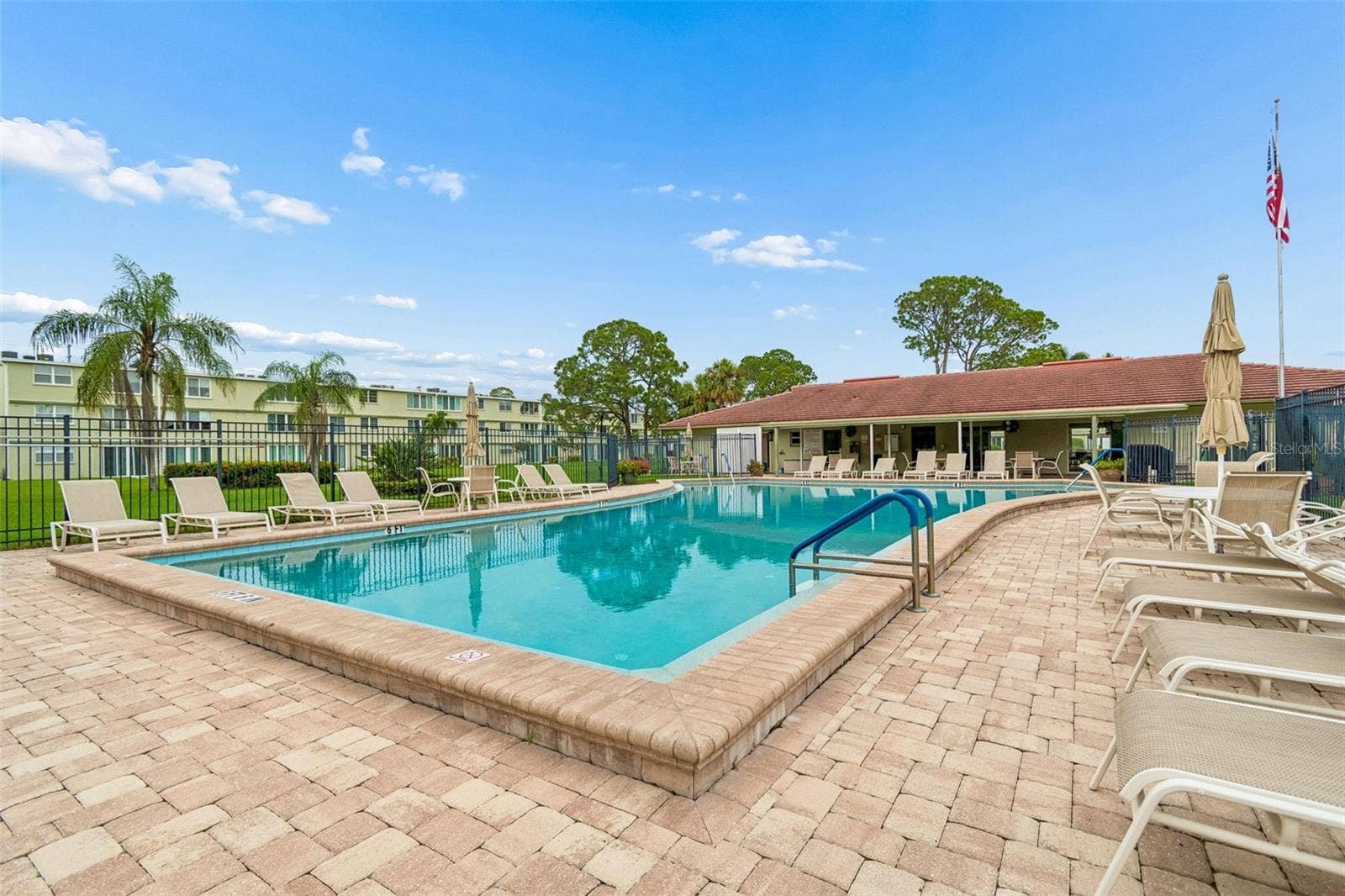 4885 1ST ST NE, #307, St Petersburg, FL 33703 4885 1ST ST NE, #307, St Petersburg, FL 33703