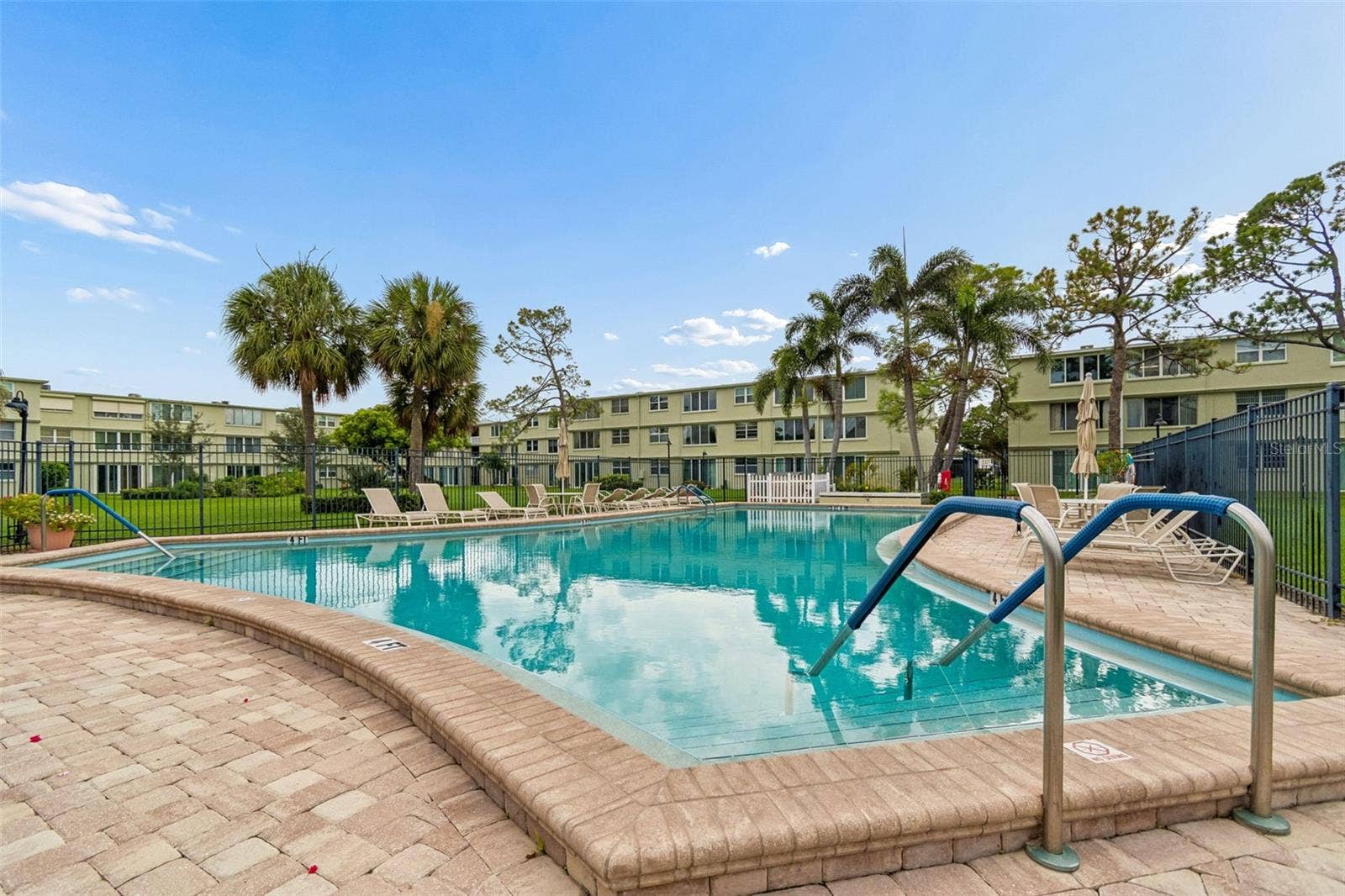4885 1ST ST NE, #307, St Petersburg, FL 33703 4885 1ST ST NE, #307, St Petersburg, FL 33703