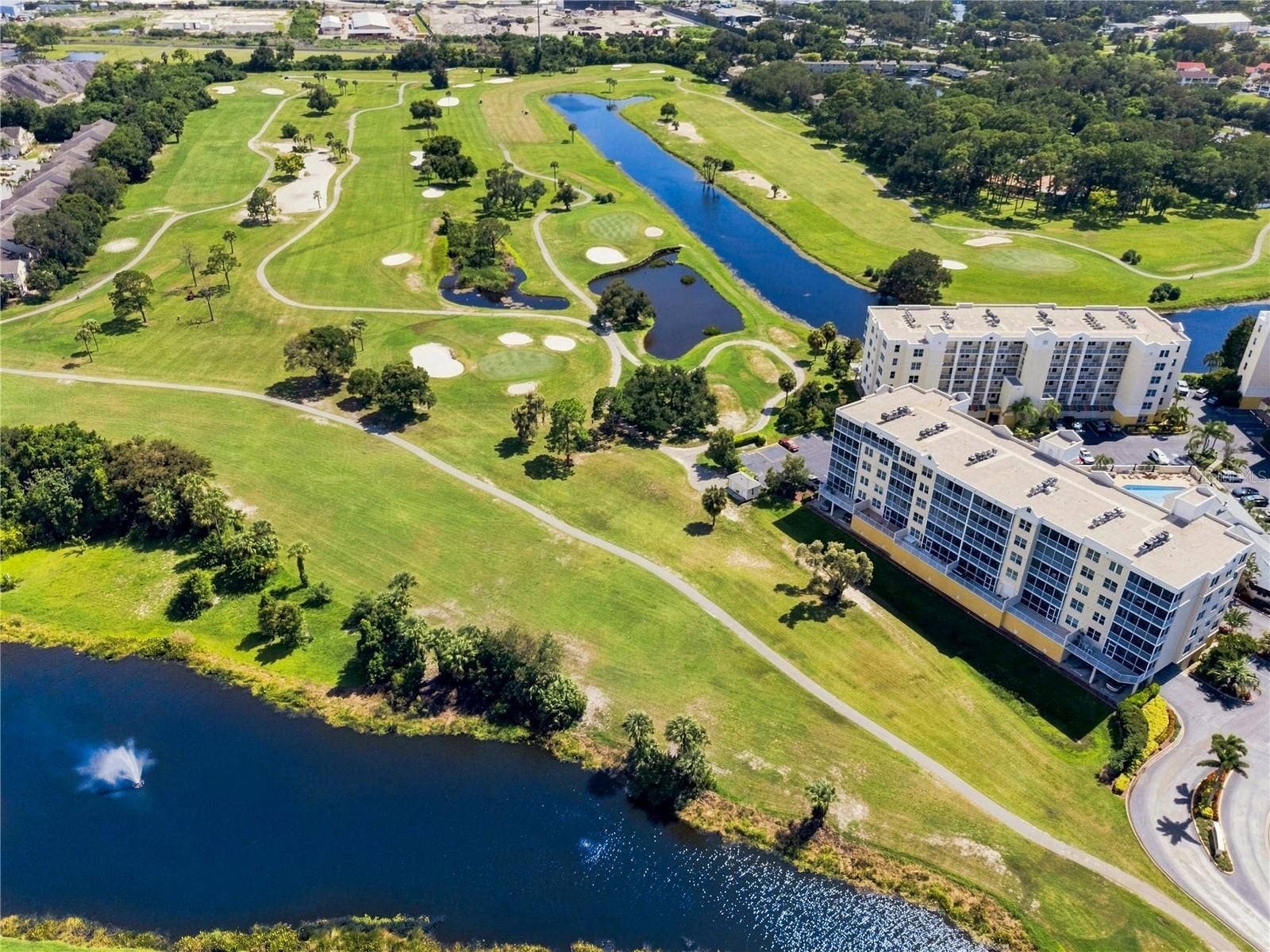 1200 COUNTRY CLUB DRIVE, #3105, Largo, FL 33771 1200 COUNTRY CLUB DRIVE, #3105, Largo, FL 33771