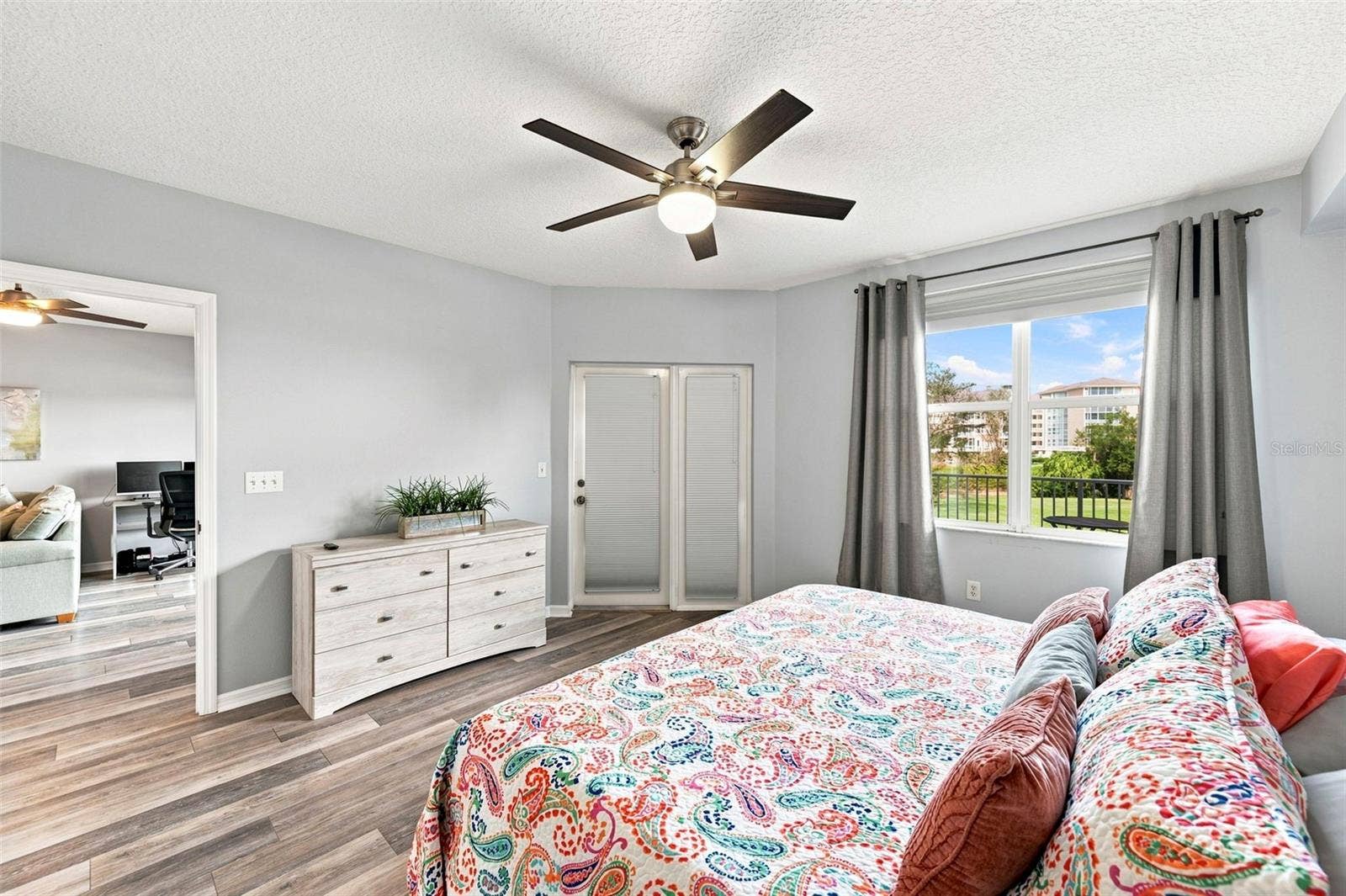 1200 COUNTRY CLUB DRIVE, #3105, Largo, FL 33771 1200 COUNTRY CLUB DRIVE, #3105, Largo, FL 33771